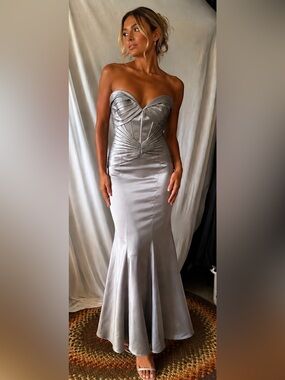 Zac Posen Silver Strapless Satin Mermaid Gown